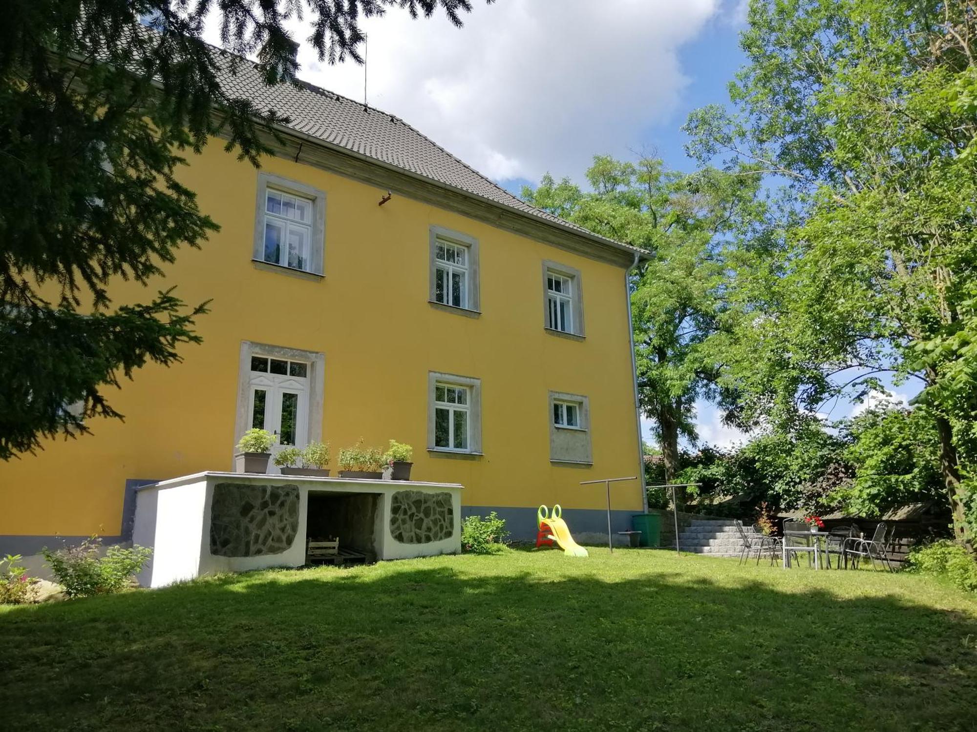 Apartmán Fara Vcelakov Exterior foto